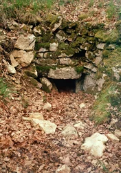 Entrada coberta para um tumulus